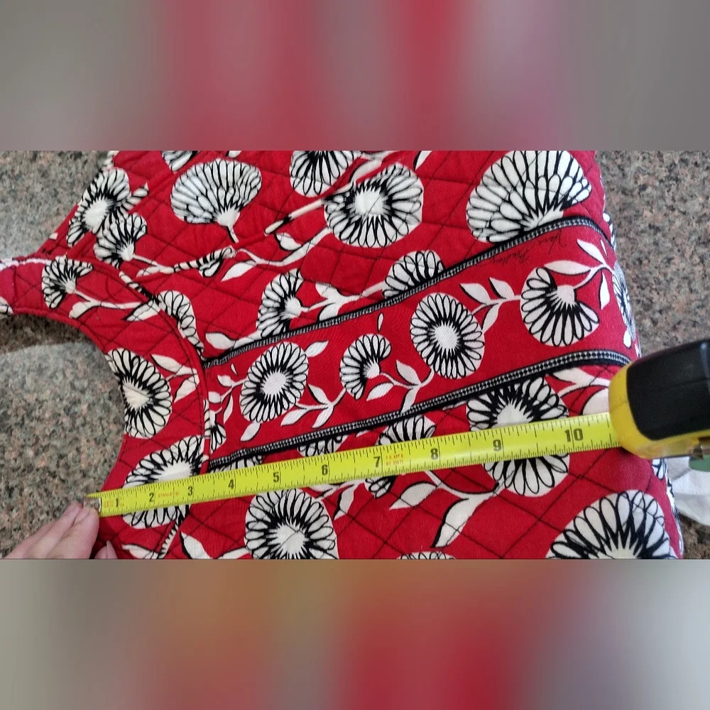 Vera Bradley Unique “Deco Daisy”